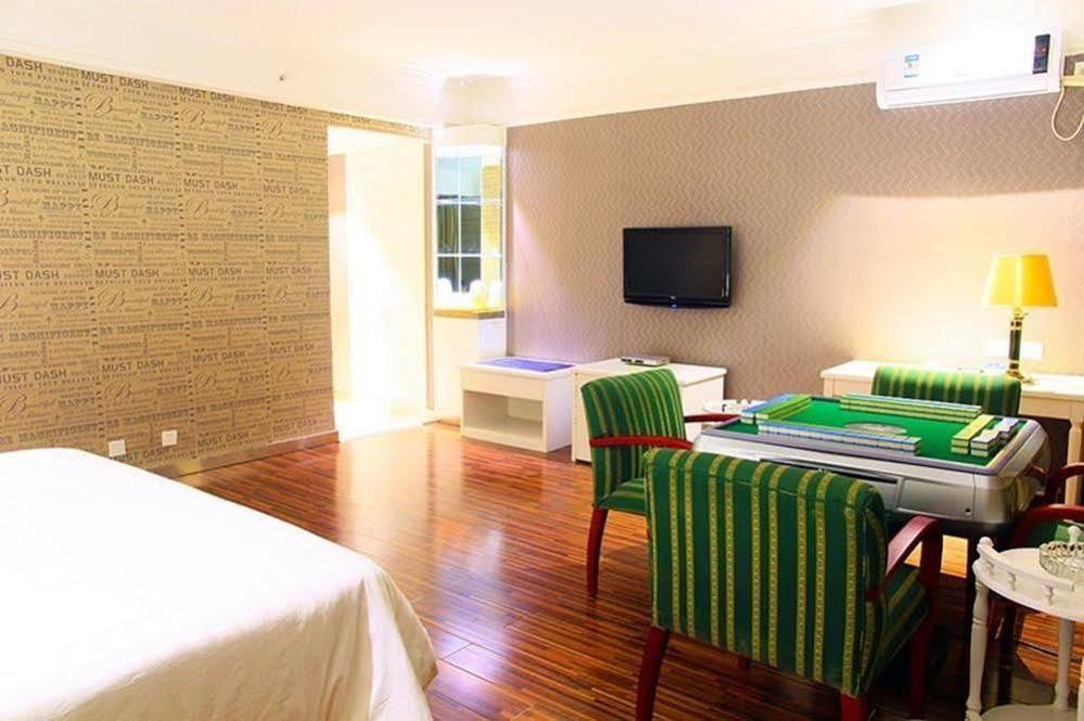 New Zhongxun Business Hotel Yueyang Esterno foto