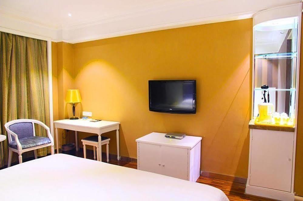 New Zhongxun Business Hotel Yueyang Esterno foto